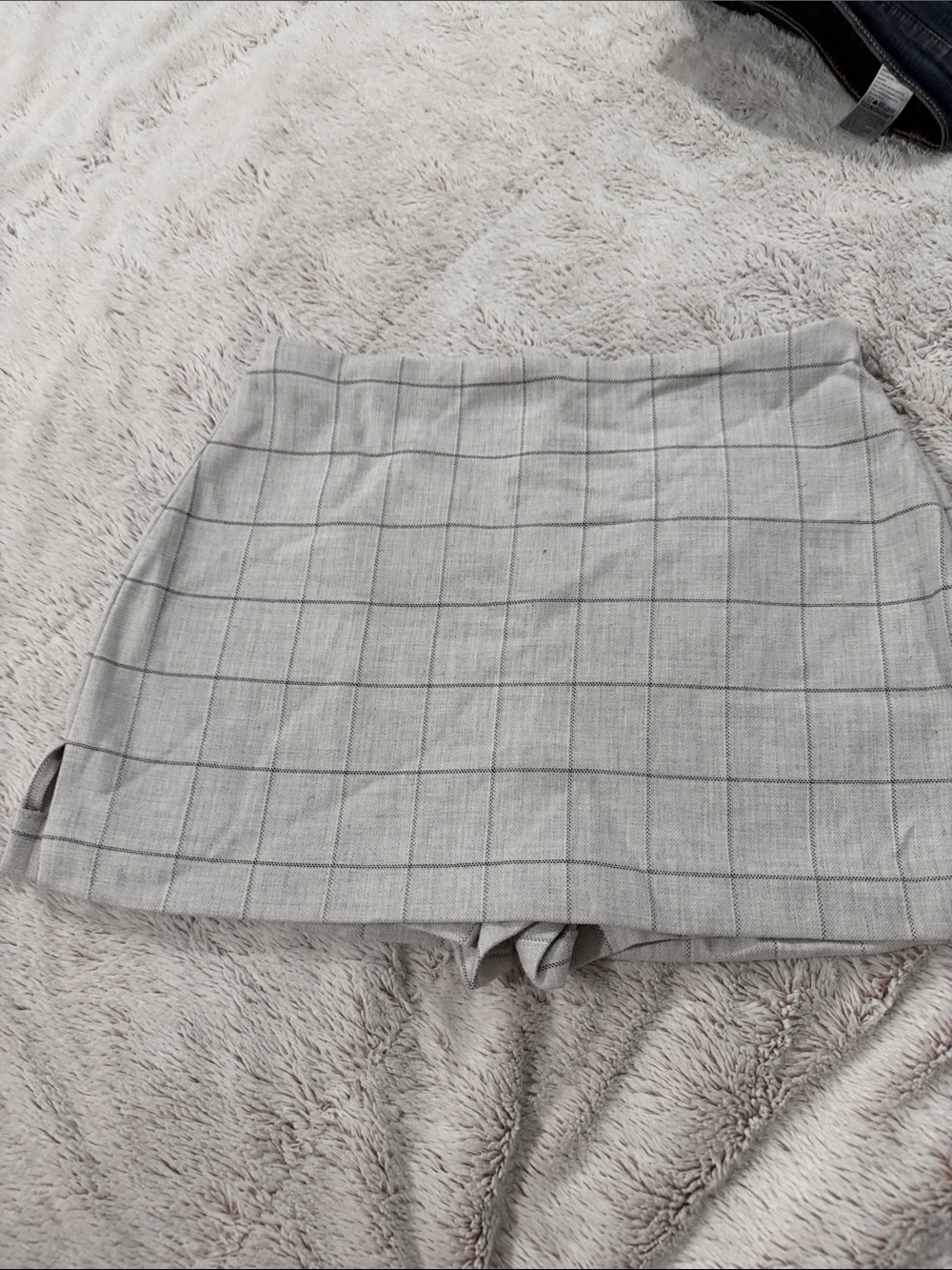 Express Light Gray Plaid Mini Skort